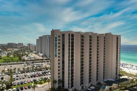 The Oyster By Brightwild-Beachfront Condo เดสติน ภายนอก รูปภาพ