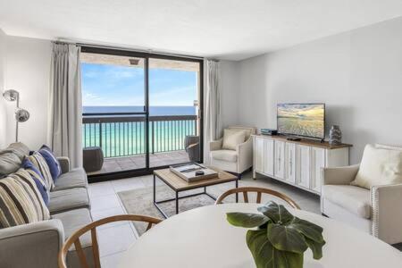 The Oyster By Brightwild-Beachfront Condo เดสติน ภายนอก รูปภาพ